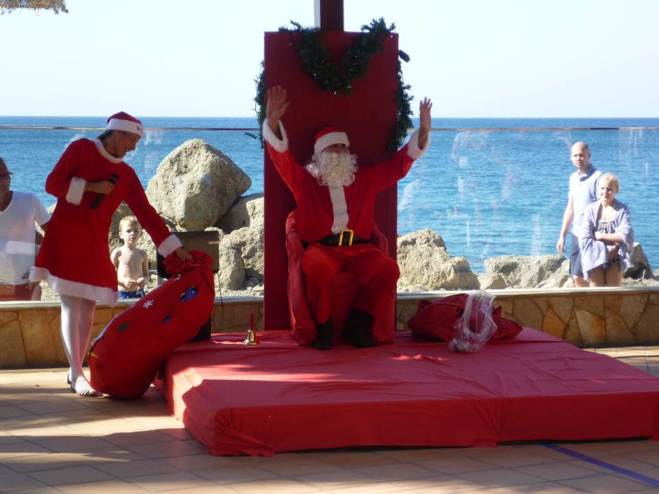 Weihnachtsmann im Dorado Beach Bull Dorado Beach & Spa