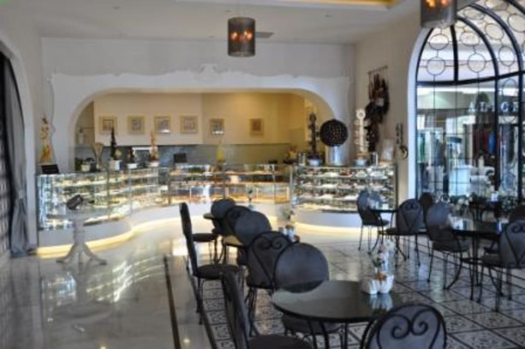 Das französishe Café Maxx Royal Belek Golf Resort