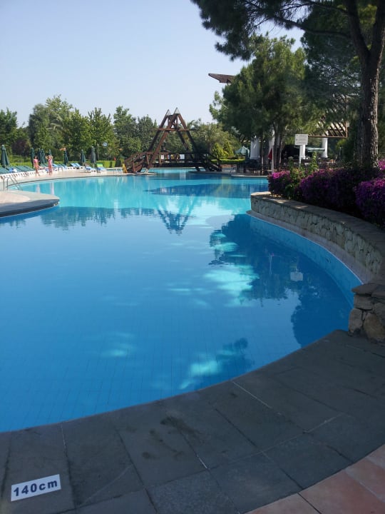 Ruhe Pool IC Hotels Green Palace