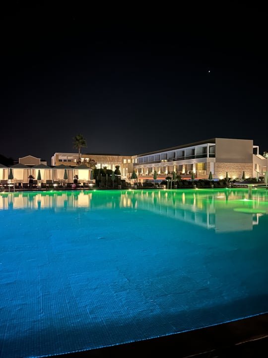 Pool Sentido Pelagos Suites & Spa
