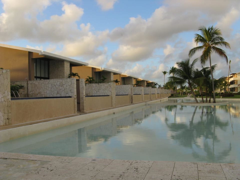 Suite von aussen Catalonia Royal Bavaro - Adults only