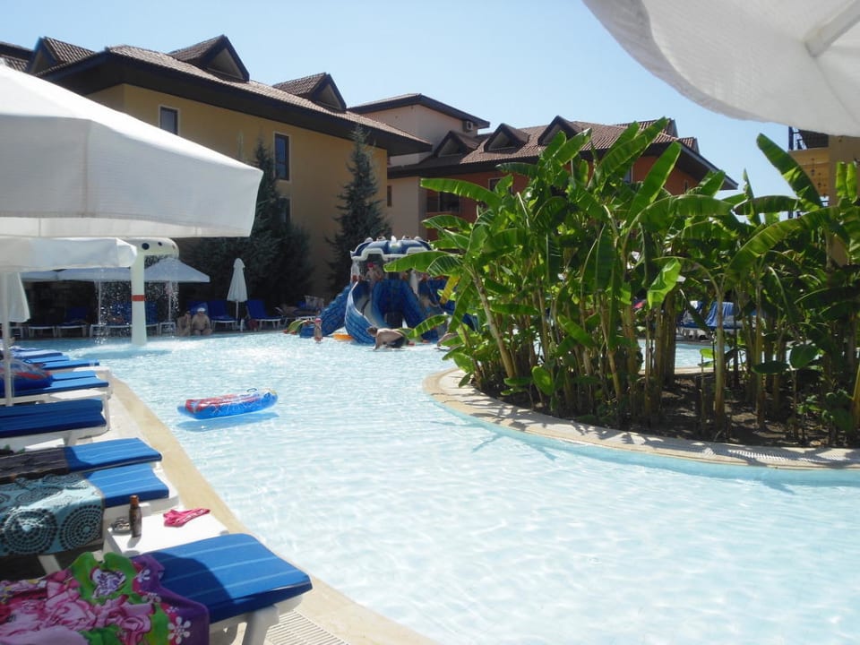 Der Kinderpool Club Grand Aqua