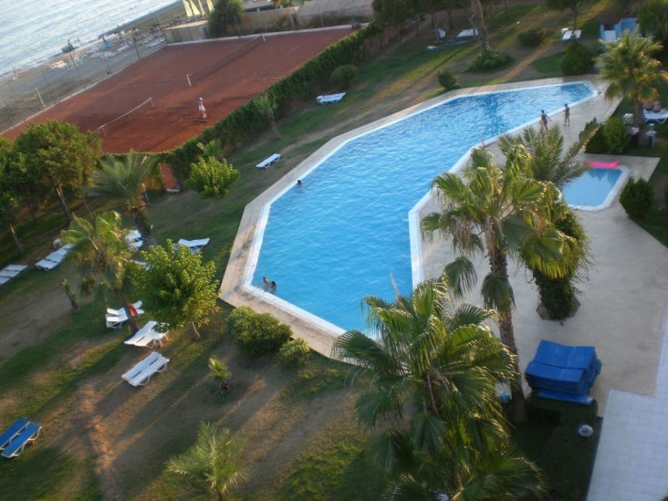Relaxpool, Blick vom Balkon Club Turtas Beach Hotel