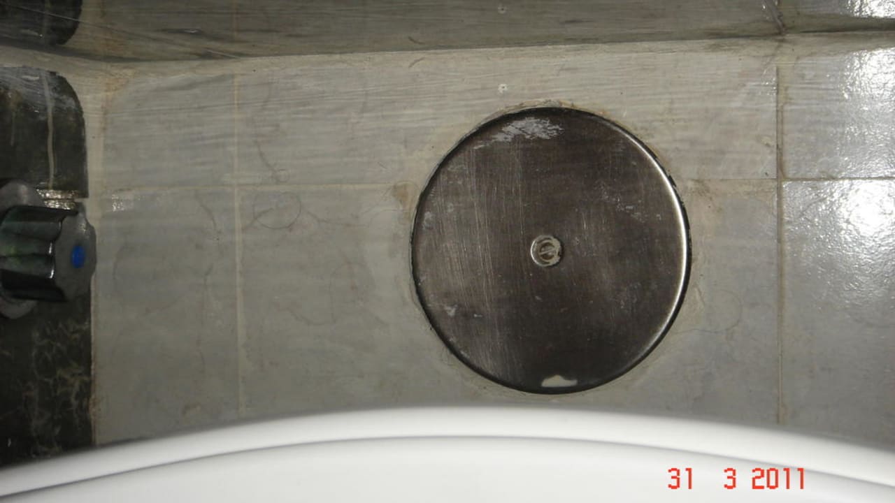 Neben der Schüssel? Bull Escorial & Spa