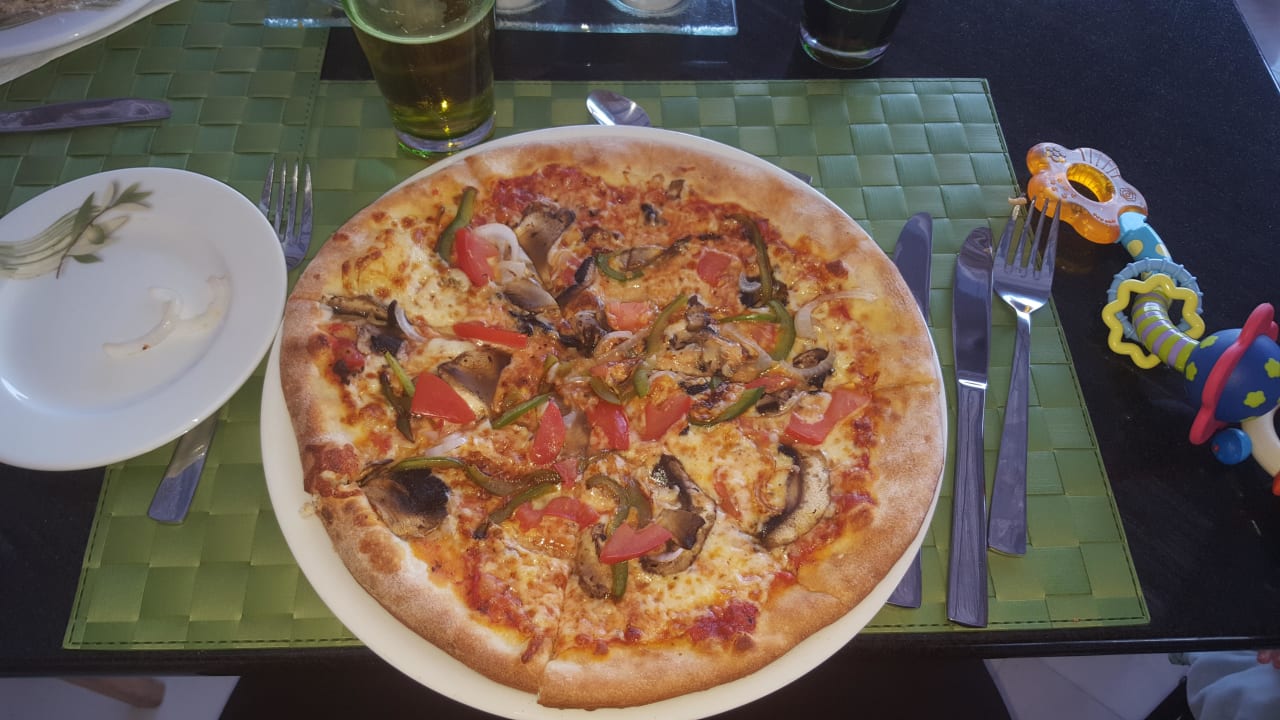 Spezial Pizza, Themen Restaurants  Mitsis Rodos Village