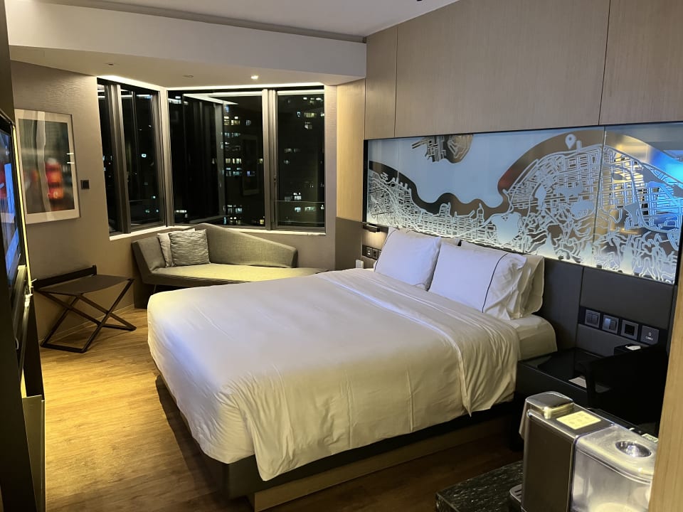 Zimmer Hyatt Centric Victoria Harbour