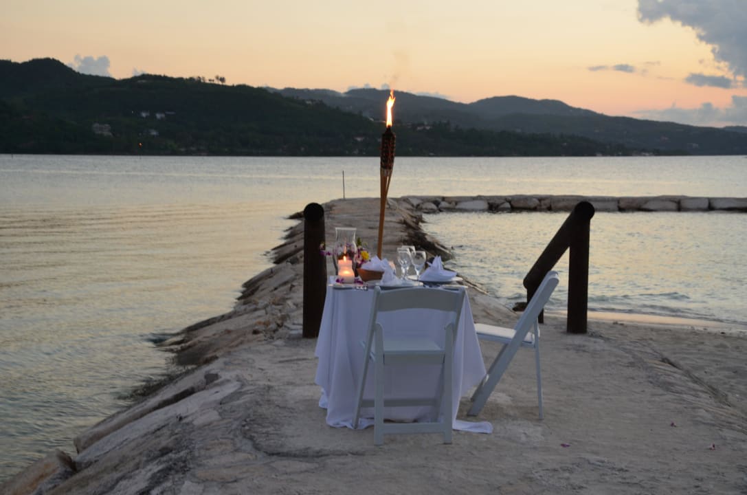 Man konnte Private Dinner am Strand buchen Secrets Wild Orchid Montego Bay - Adults only