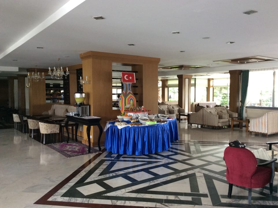 Lobby Seaden Corolla Hotel