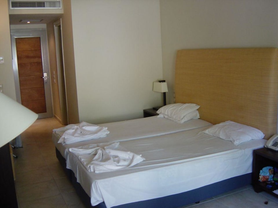 Bungalow Olympian Bay Grand Resort