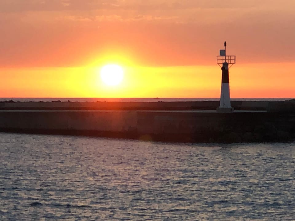 Strand Vasia Royal Hotel