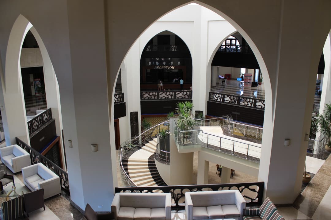 Lobby Jasmine Palace Resort & Spa