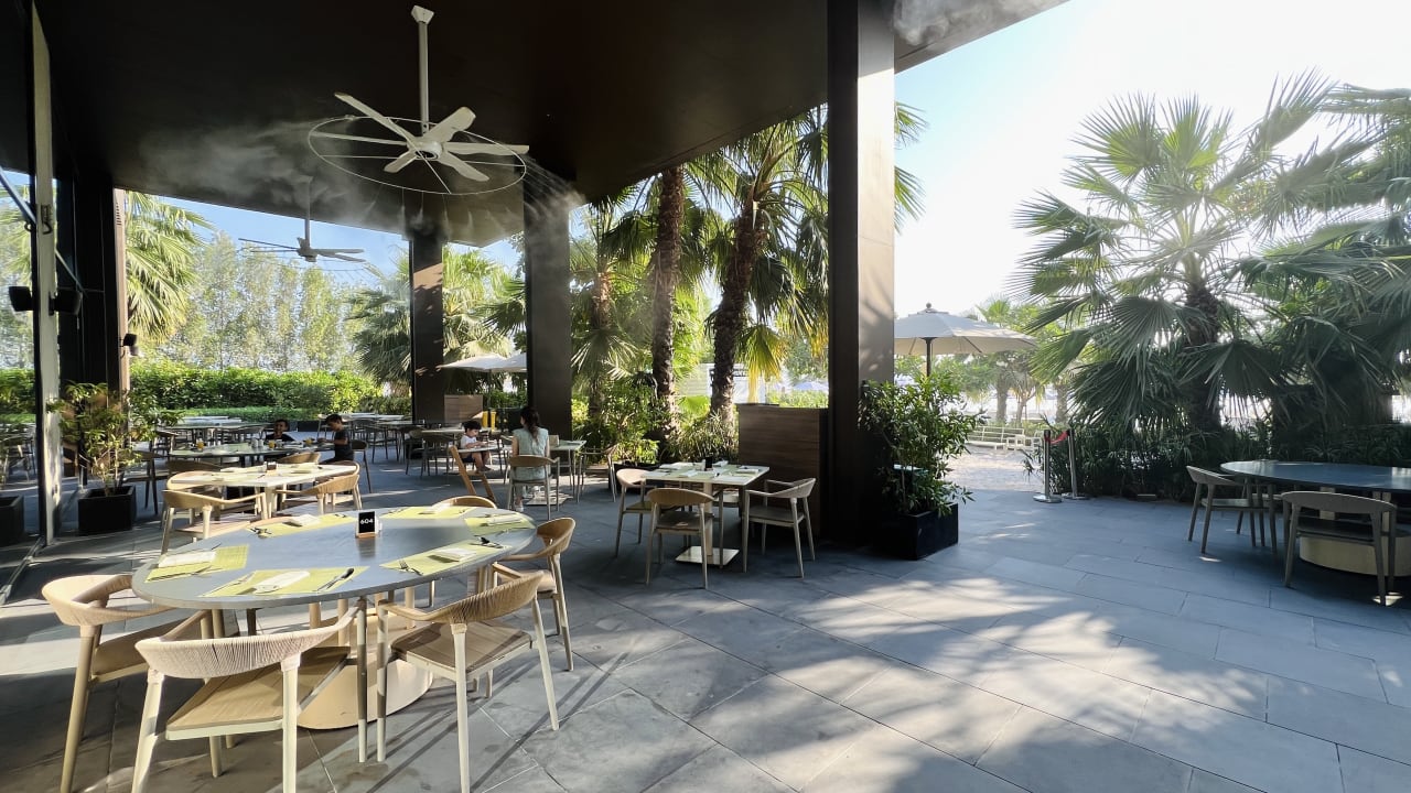 Außenansicht Mövenpick Resort Al Marjan Island