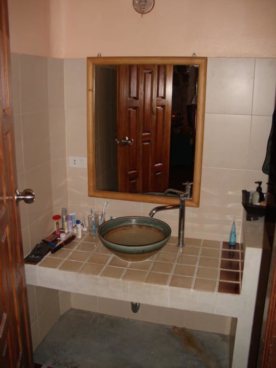 Waschtisch im Bad Hotel Moonlight Bay Resort