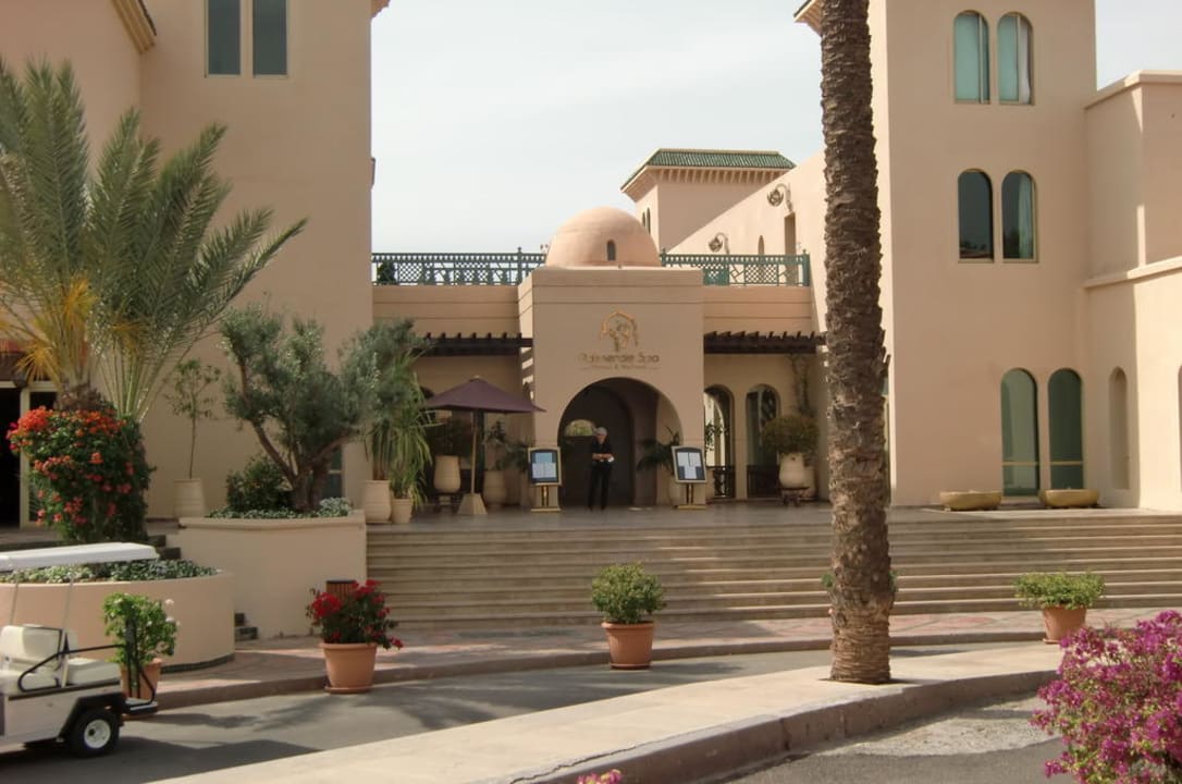 Eingang zum Spa direkt gegenüber der Rezeption Palmeraie Palace