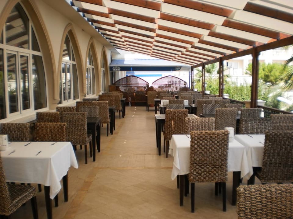 Restaurant-Terrasse Oscar Resort Hotel