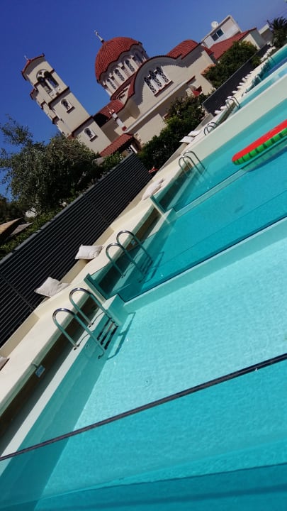 Pool Harmony Boutique Resort