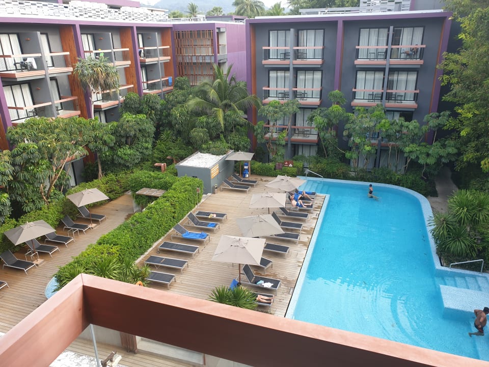 Ausblick Holiday Inn Express Phuket Patong Beach Central