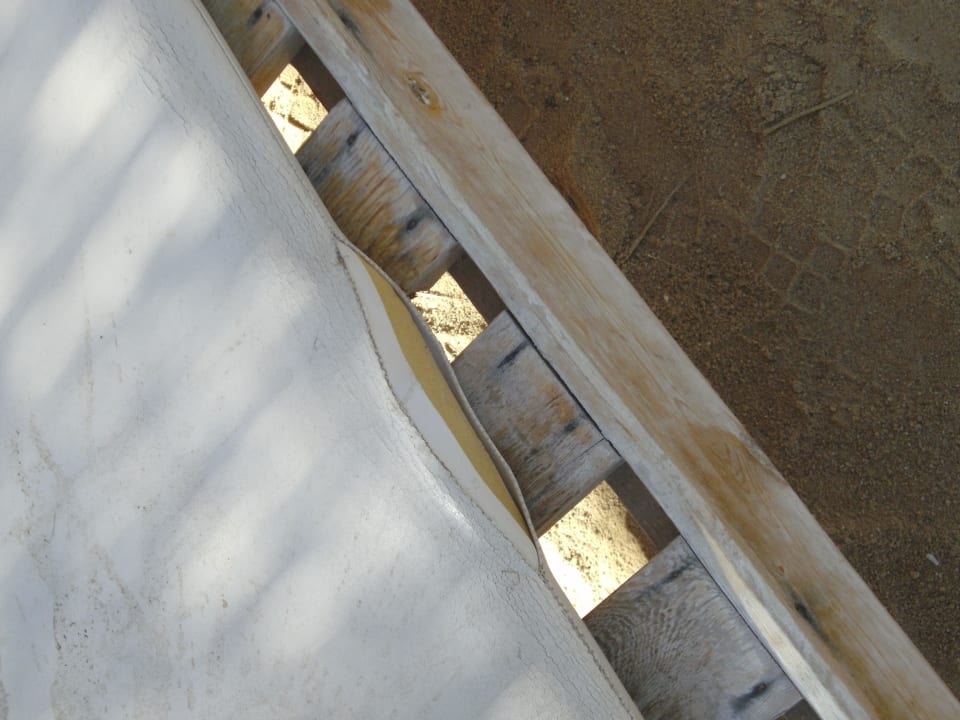 Auflage dünn und defekt Pickalbatros Citadel Resort