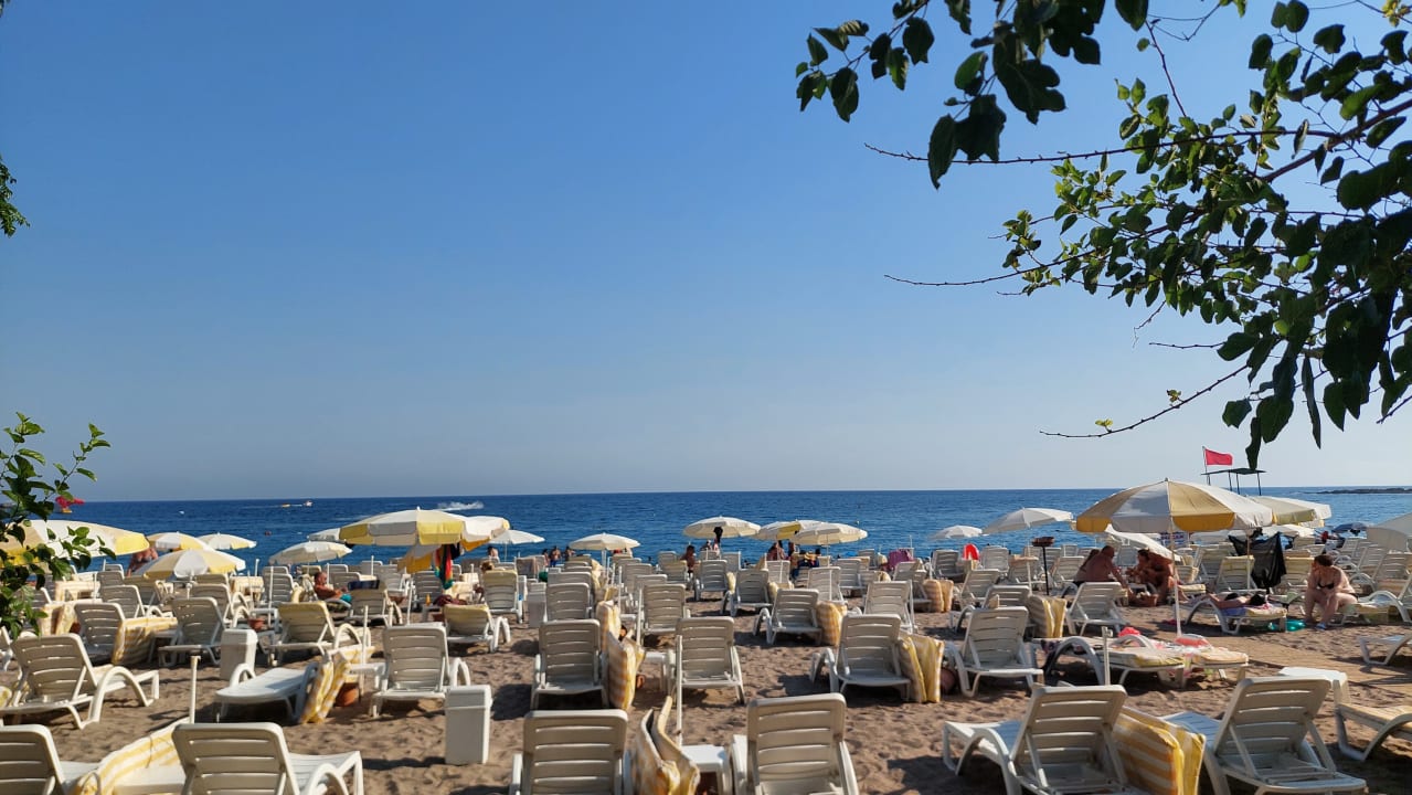 Strand Hotel Gardenia Beach