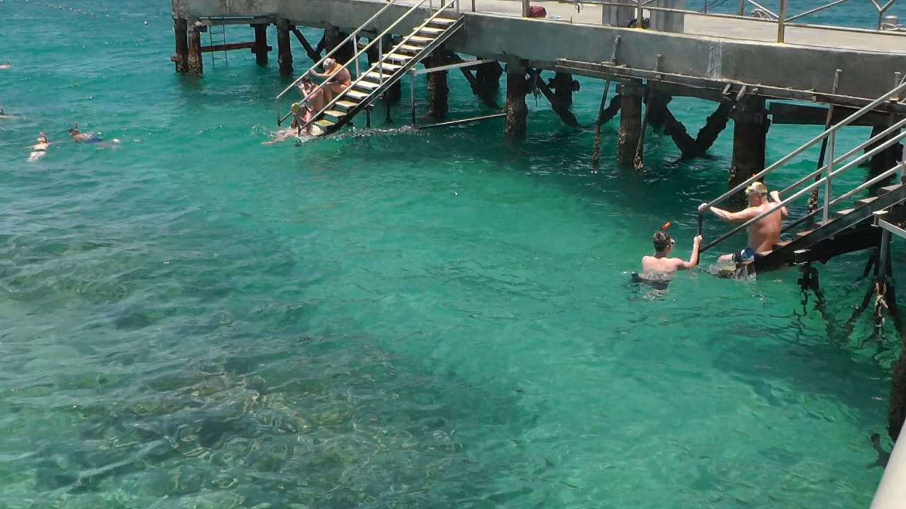 Na końcu pomostu Hotel Titanic Palace