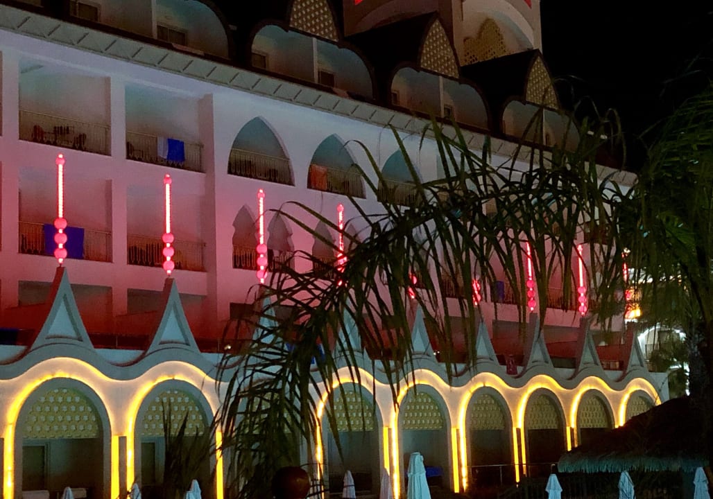 Außenansicht Well Palace Side