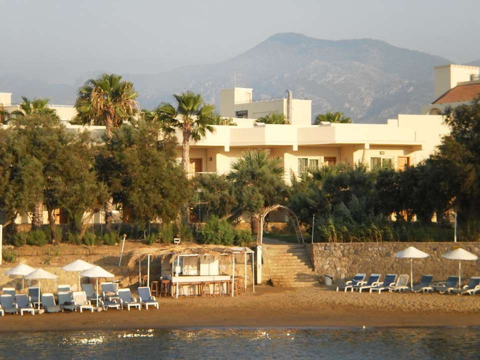 Bungalows direkt am Hotelstrand Oscar Resort Hotel