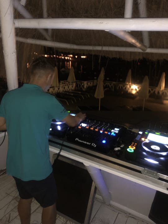 Sport & Freizeit Design Plus Seya Beach Hotel