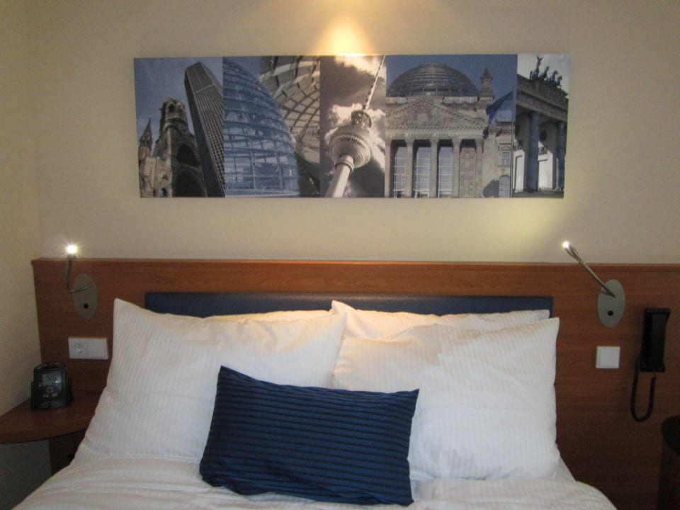 Bett / Kopfteil Hampton by Hilton Berlin City West