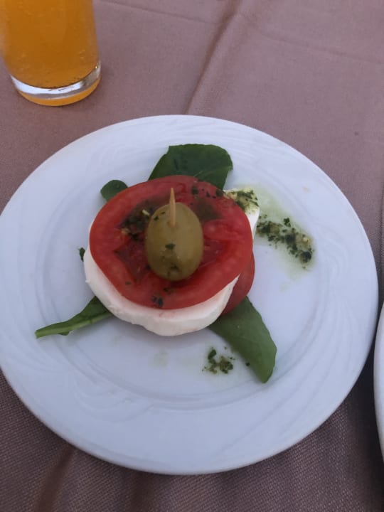 Gastro Saturn Palace Resort Hotel