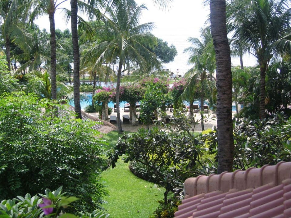 Blick vom Balkon Nikko Bali Benoa Beach