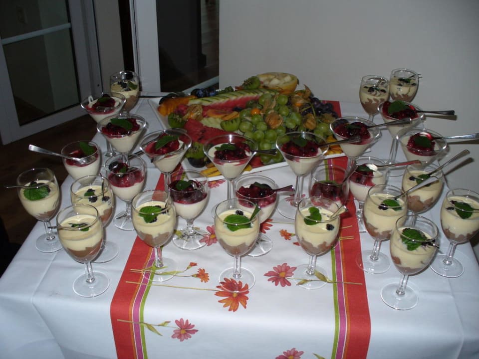 Teile unseres Hochzeitsbüffets Hotel Gutshof Havelland