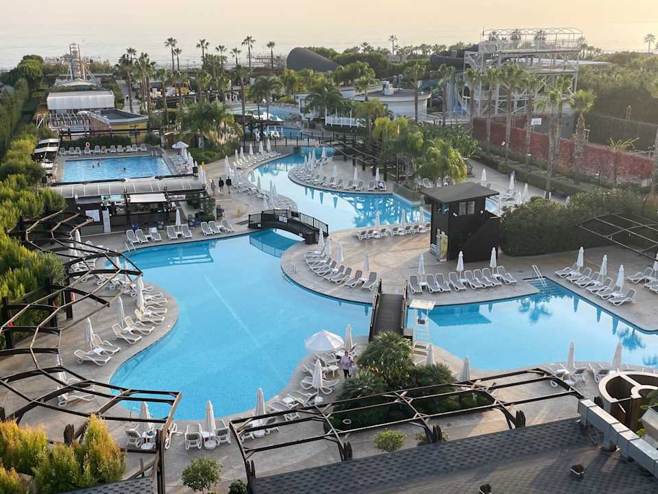 Pool Adalya Elite Lara