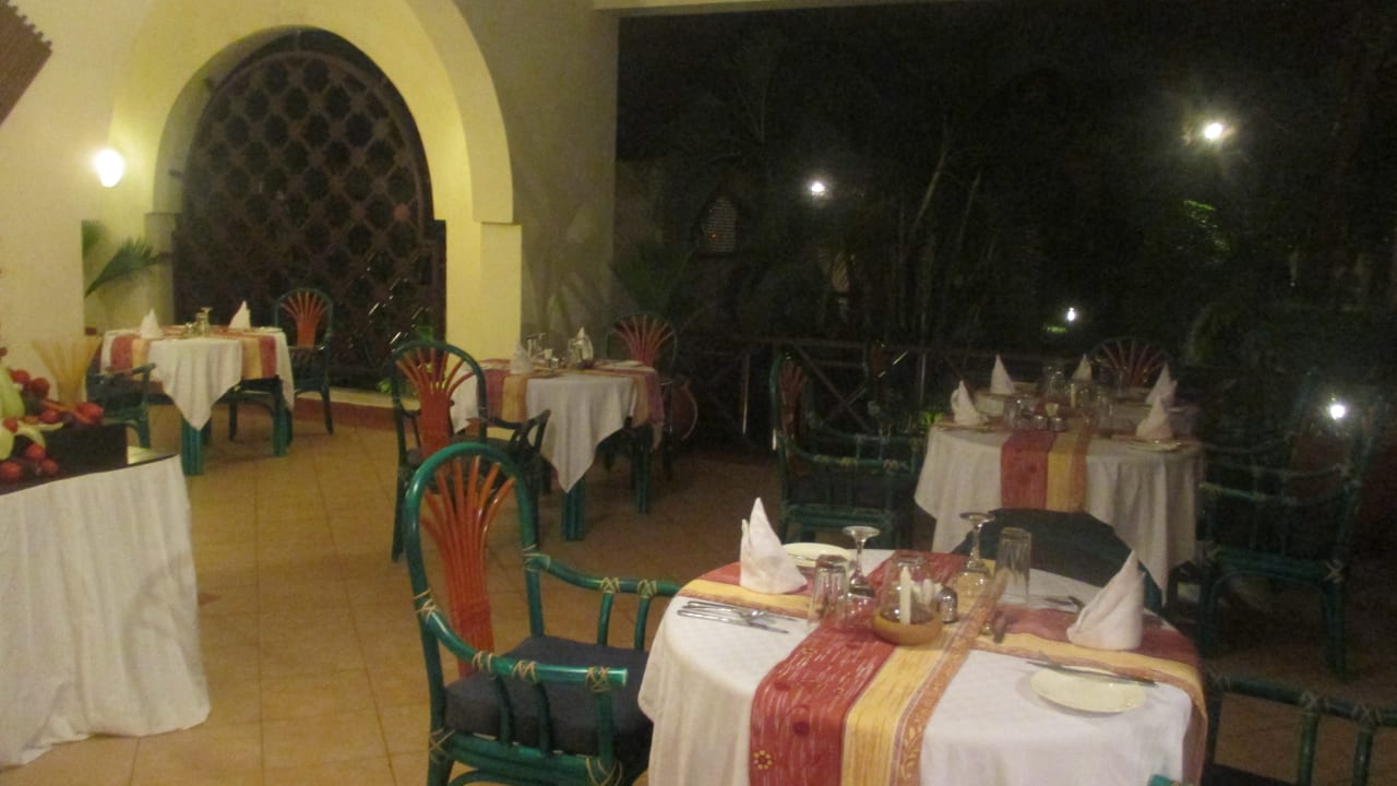 Gastro Neptune Paradise Beach Resort & Spa