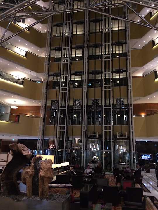 Die Hotelhalle Hotel Jumeirah Emirates Towers