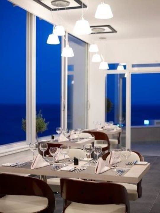 P2 Theory Gourmet Restarant  Proteas Blu Resort