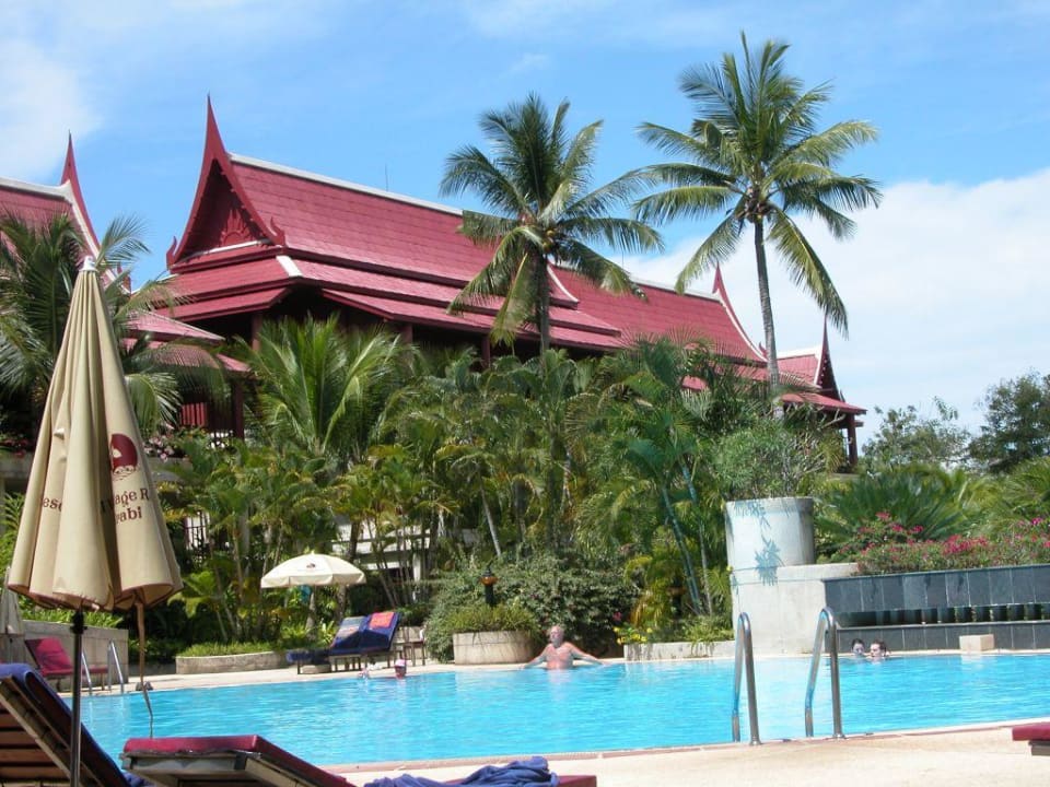 Pool Chada Thai Village Resort