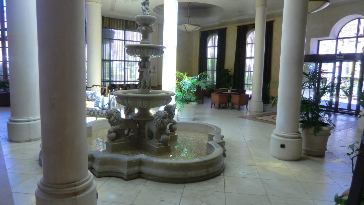 Eingangsbereich Hotel Cordial Mogán Playa