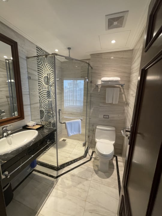 Zimmer Lucien Hanoi Lakeside Hotel & Rooftop