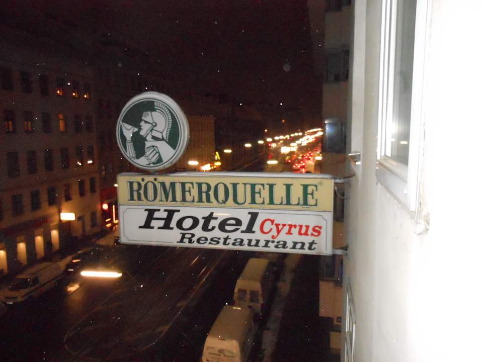 Beschriftung Hotel Birg-Cyrus