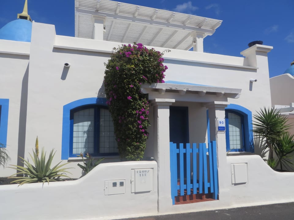 Eingang Villa Bahiazul Villas & Club