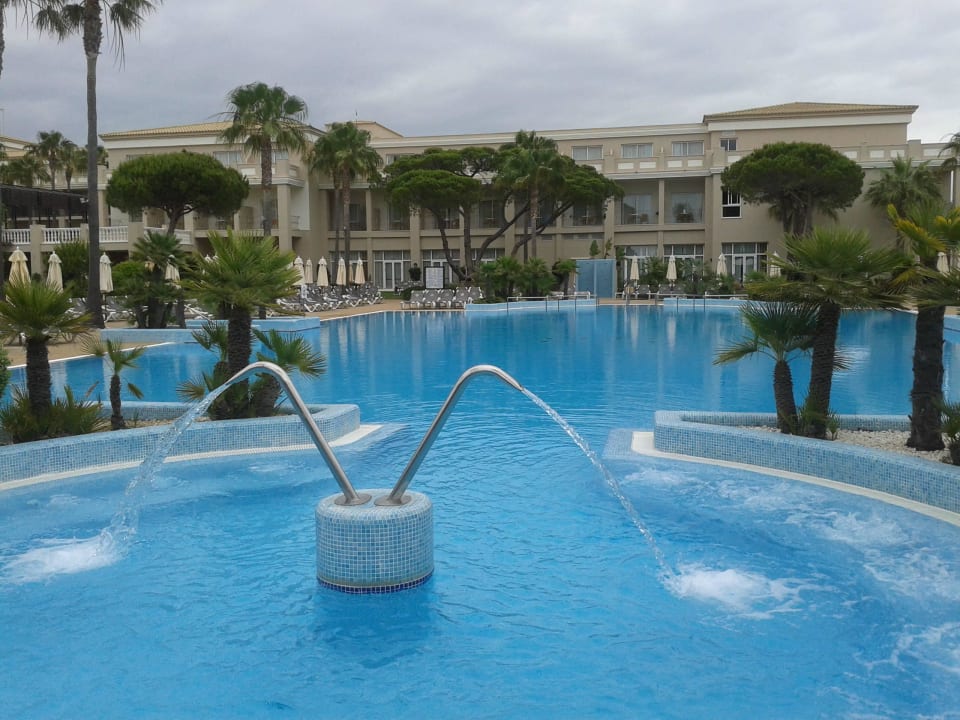 Poolanlage Valentin Sancti Petri
