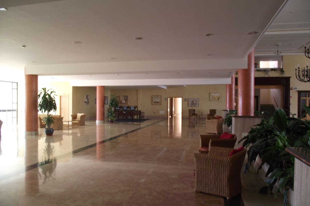 Lobby Grand Muthu Golf Plaza Hotel & Spa