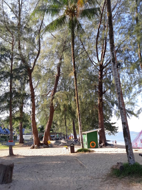 Strand Hive Khaolak Beach Resort