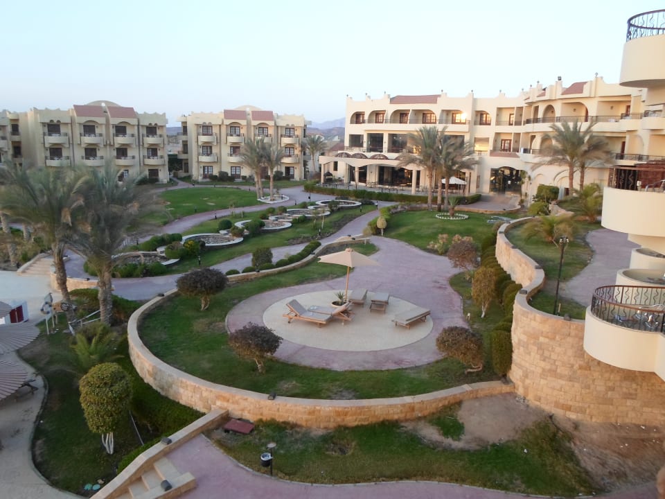 Gartenanlage Coral Hills Resorts & SPA