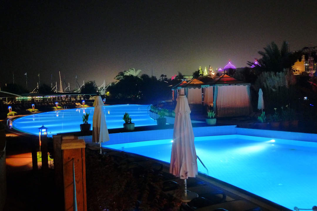 Pools am Abend Limak Lara Deluxe Hotel & Resort