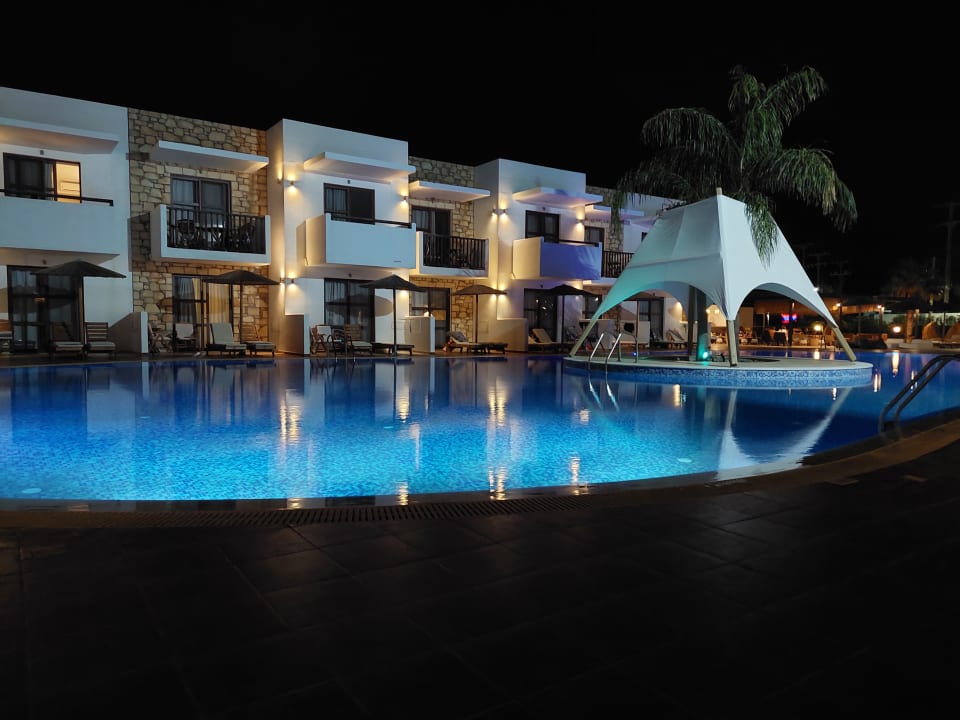 Pool The Costa Lindia Blue Star - Adults only