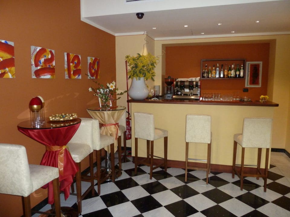 Il nostro bar Hotel La Luna Nel Porto