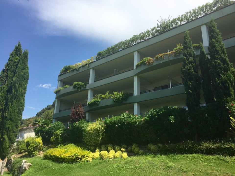 Nebengebäude Hotel Majestic Palace