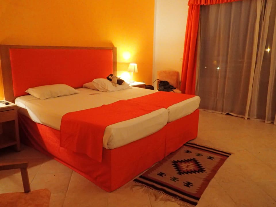 Bett Hotel Gorgonia Beach Resort