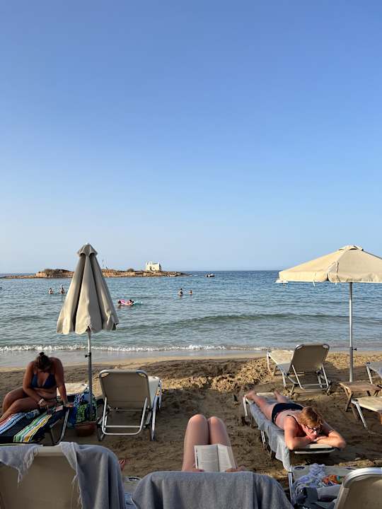 Strand High Beach Resort